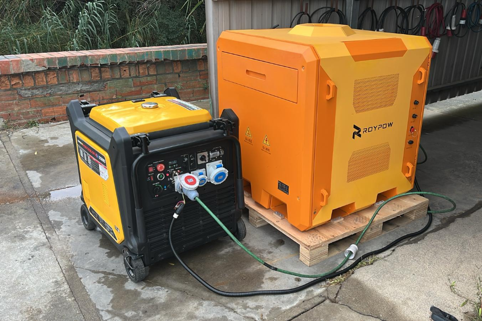 ROYPOW PC15KT Mobile ESS Powering Versatile Applications in Spain